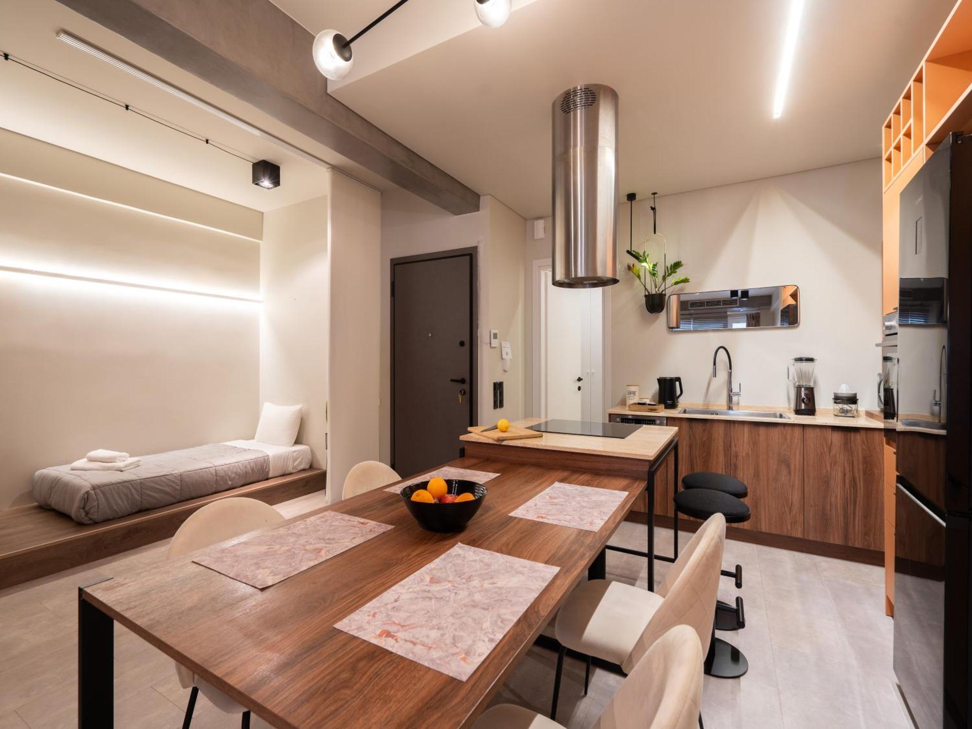 A Place 4U No6 - City Escape With Balcony Lounge & Open Living Space أثينا المظهر الخارجي الصورة
