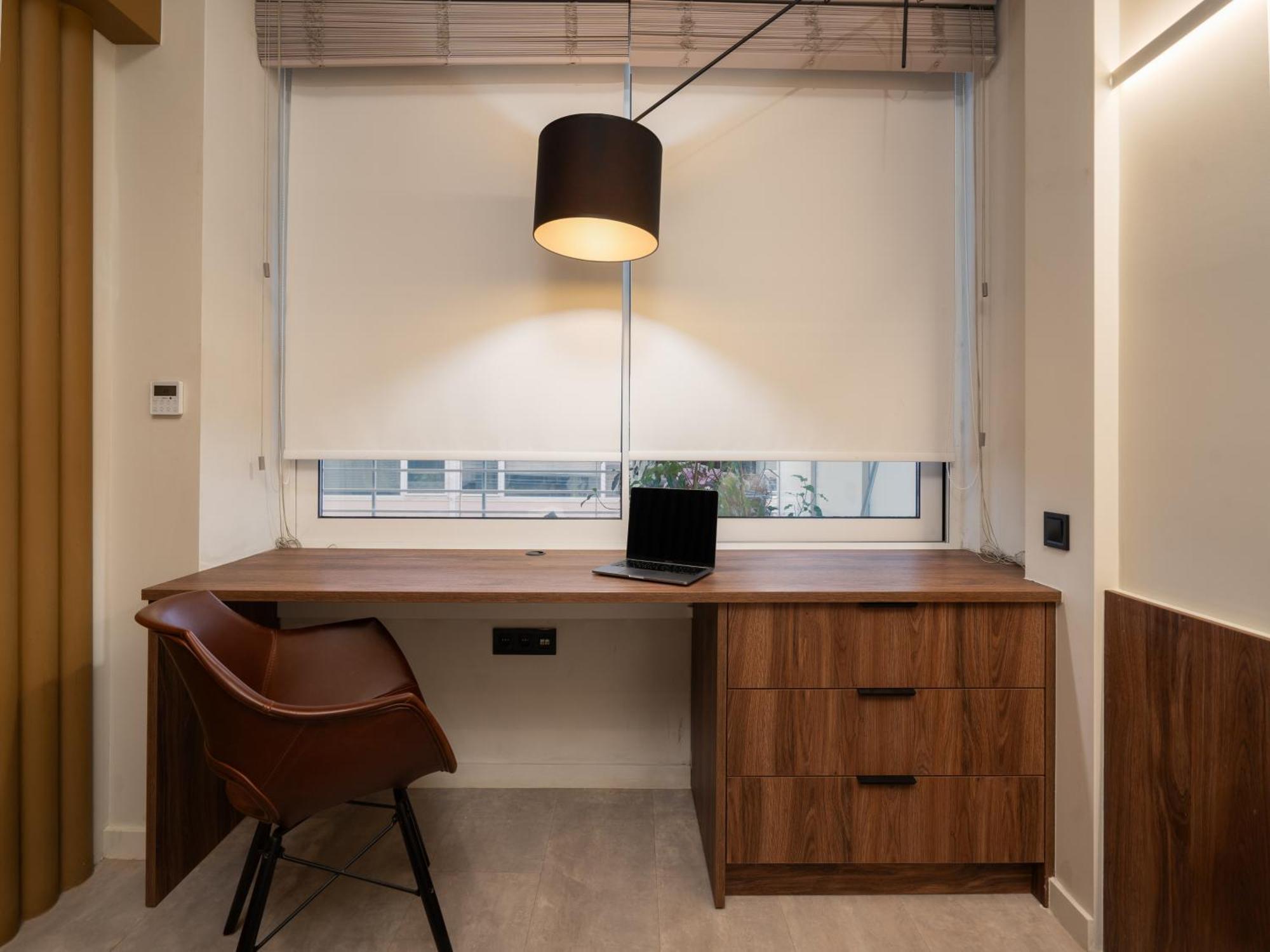 A Place 4U No6 - City Escape With Balcony Lounge & Open Living Space أثينا المظهر الخارجي الصورة