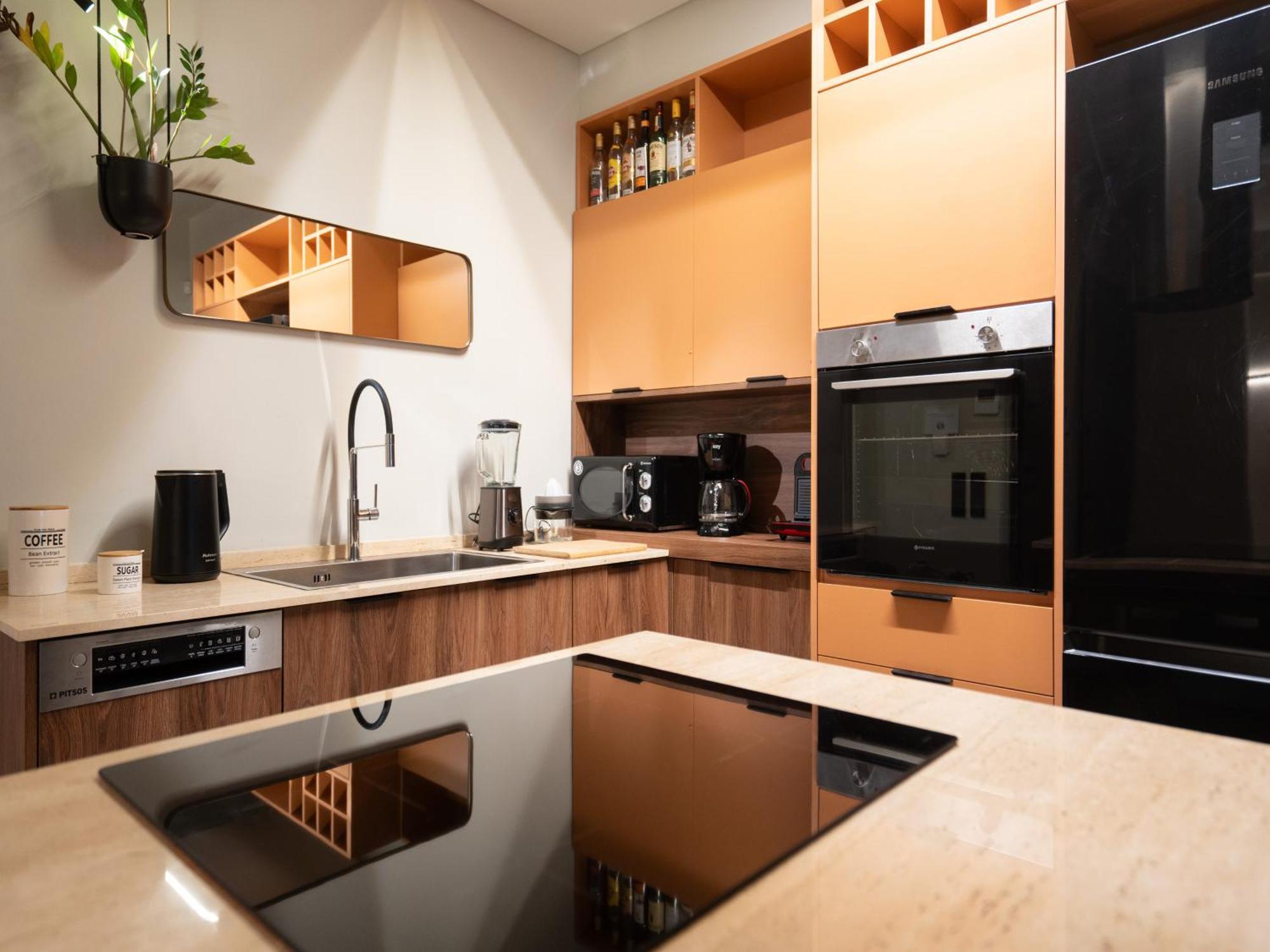 A Place 4U No6 - City Escape With Balcony Lounge & Open Living Space أثينا المظهر الخارجي الصورة